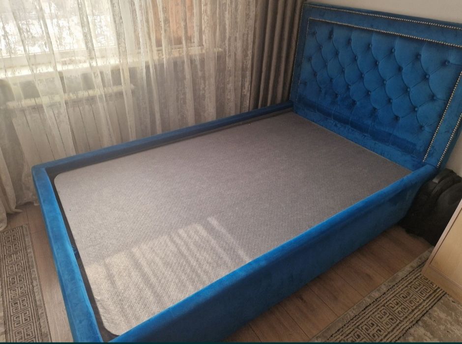 Продаеться кровать