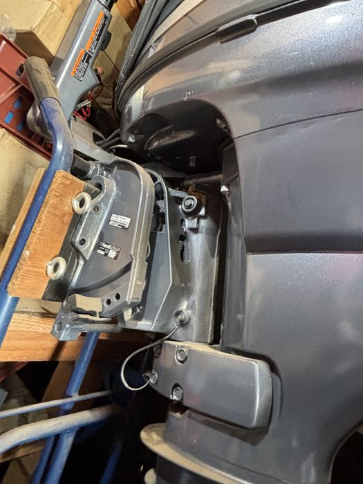 Надуваема лодка YAM 400S  Yamaha с Двигател Yamaha 25
