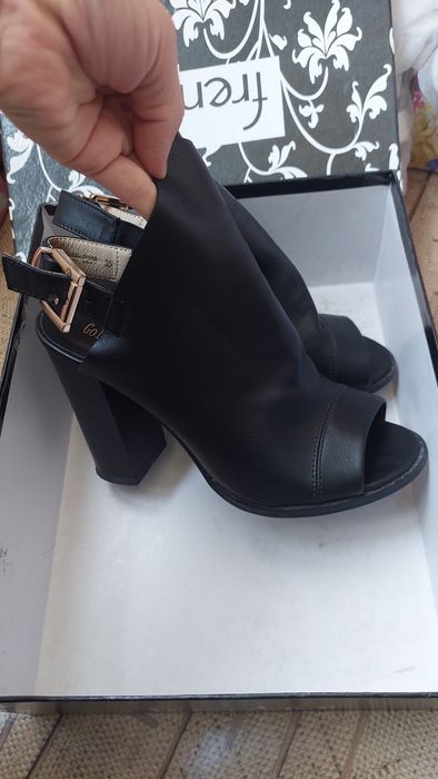 Туфли классные за 3000 тг