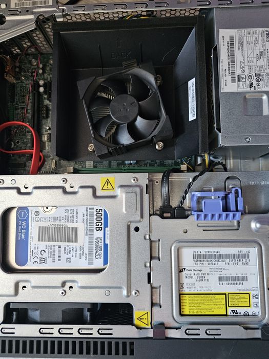 Lenovo ThinkCentre M900 10FG