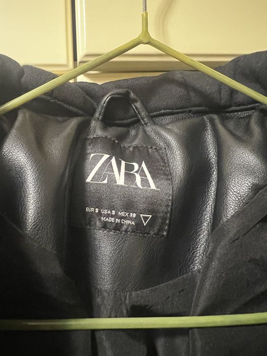 Кожаная куртка Zara