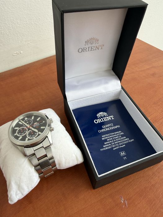 Продам часы Orient Quartz Chronograph (оригинал)