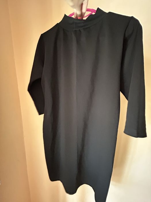 Красива дамска рокля