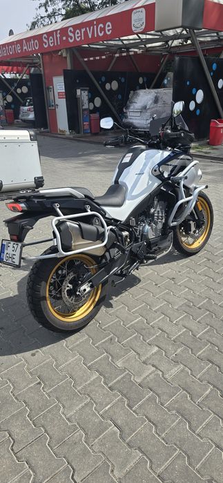 Cf moto 800 explorer