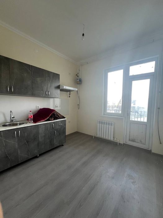 Корасув 2 хоналик 2- этаж кредитга еки накдга сотилади