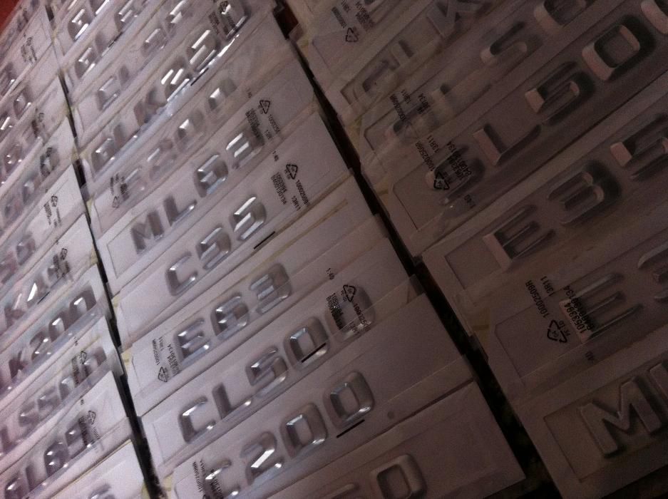 Emblema Mercedes-Benz ABS