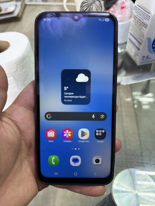 Samsung A71 за 30.000 с коробкой
