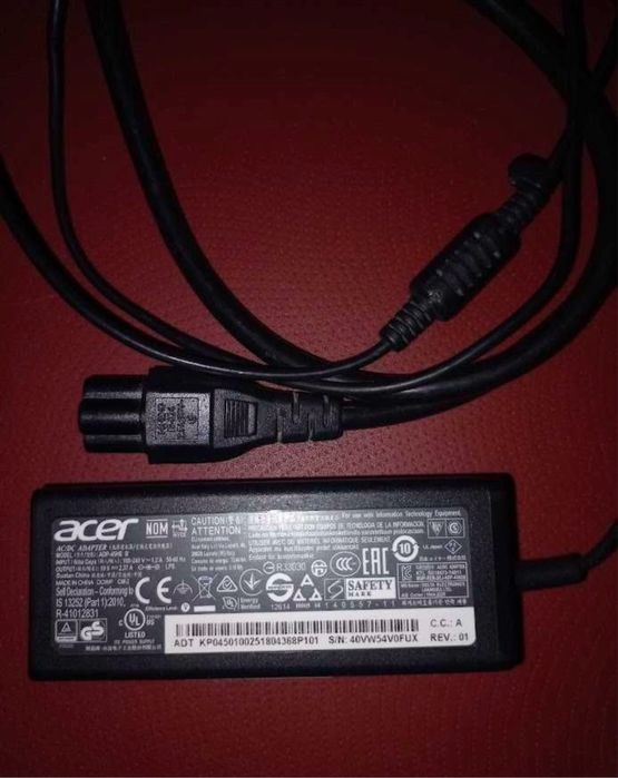 Лаптоп Acer es1-531