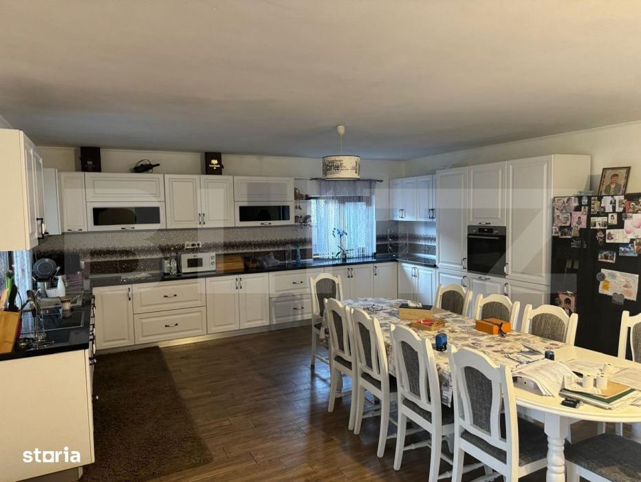 Vila la cheie, 1200 mp, Odoreu