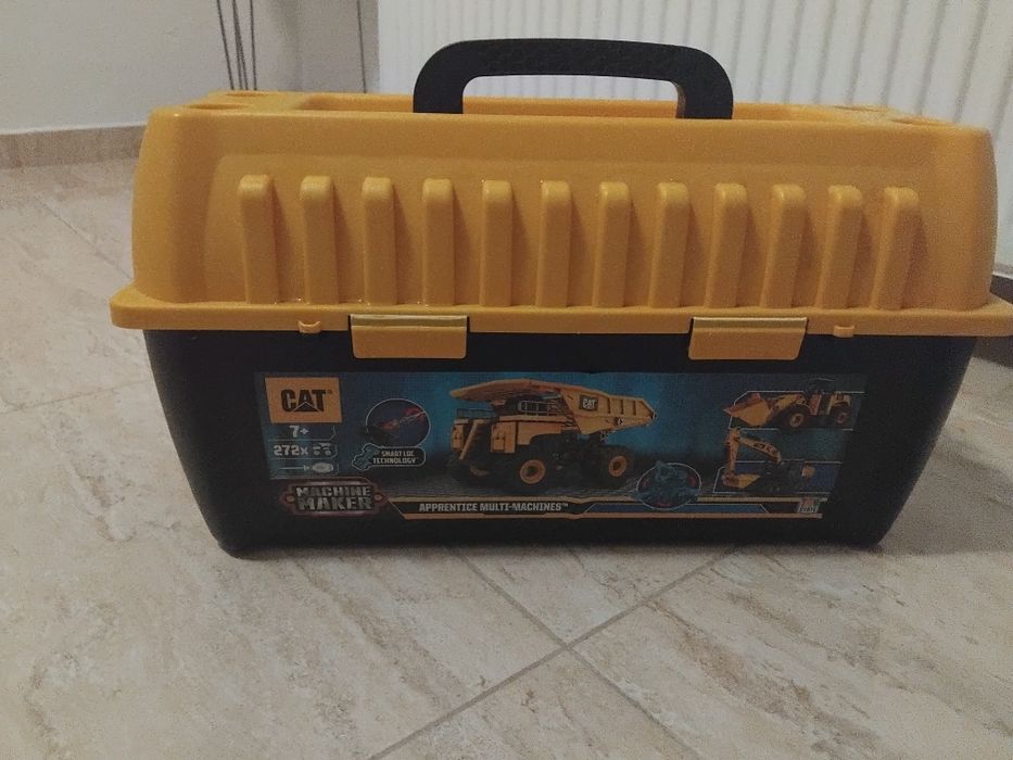 Cutie cu piese de construit 3in1