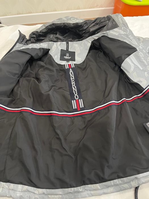 Продается куртка на мальчика