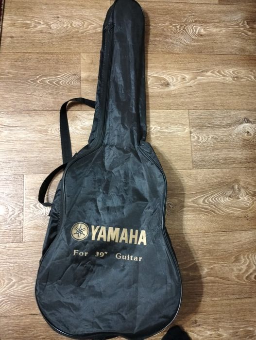 Гитара акустическая с чехлом