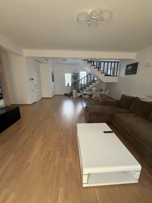 Vila Mogoșoaia Proprietar Strada 8 martie