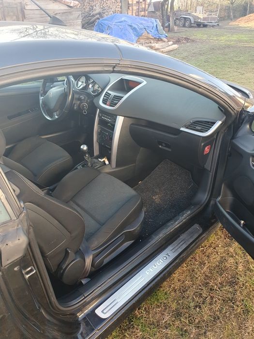 PEUGEOT 207 CC Benzina