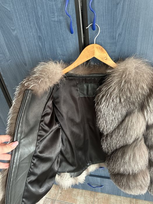 Haina din blană naturală de vulpe argintie