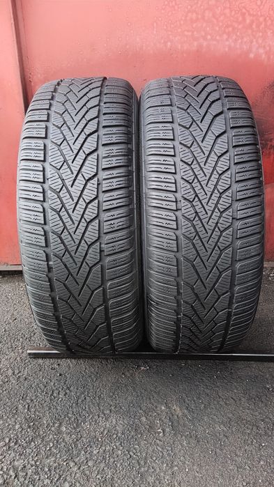 2бр зимни гуми 205/55/16 Semperit 
dot22
6.79mm
Добро състояние на гум