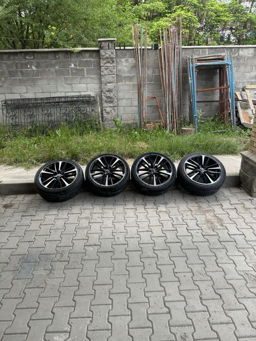 Продам диски на камри 75
