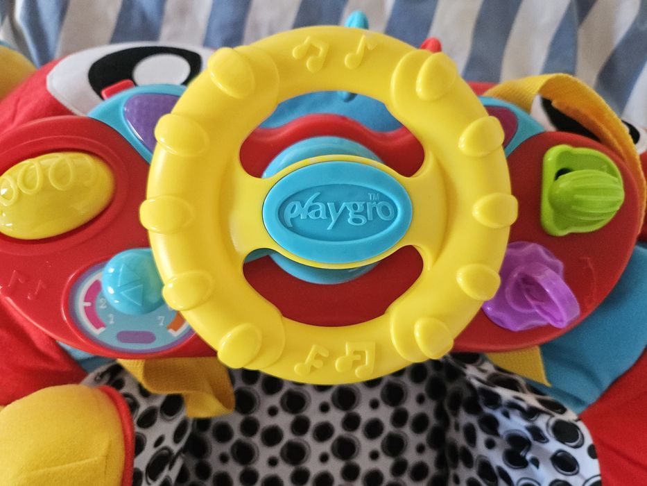 Детска/бебешка плюшена кола с музика