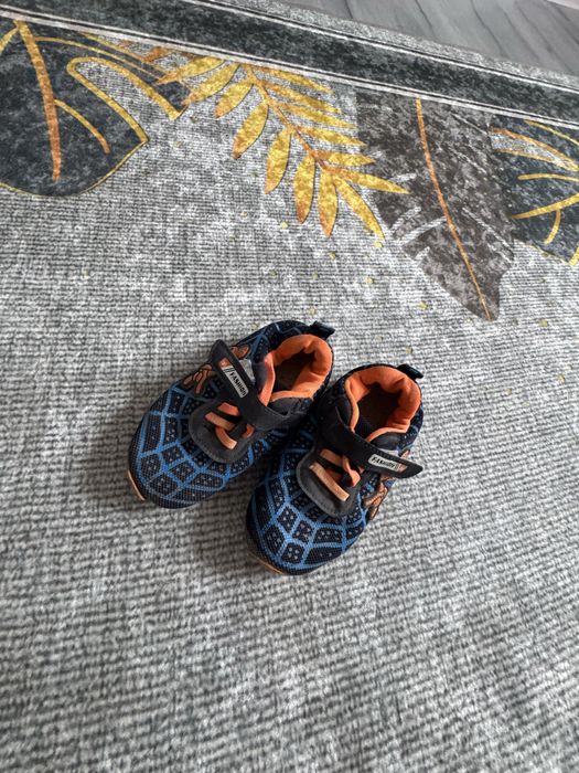 Детская обувь новая  и    б/у уточняйте, размеры разные