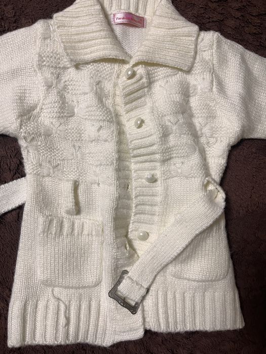 Продам теплую кофточку