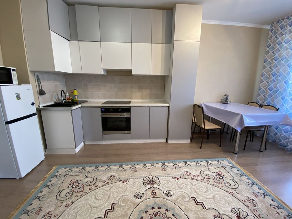 Центр Астаны 3 ком квартира