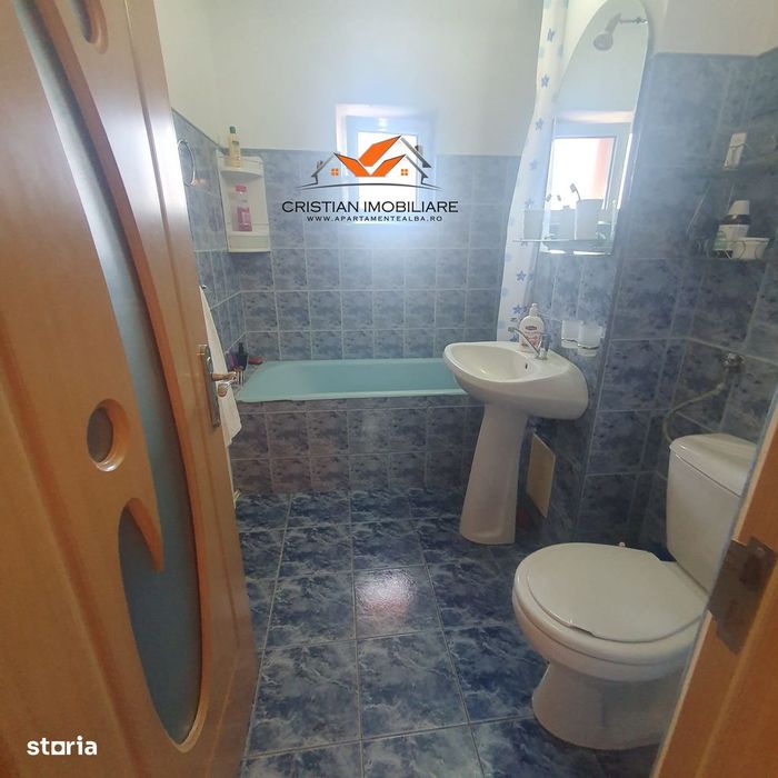 Apartament 3 camere, decomandat, 2 bai, 2 balcoane,Ampoi 3!