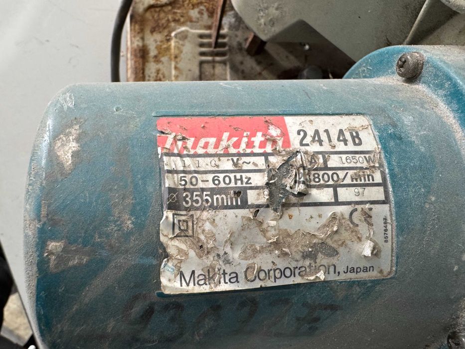 Циркуляр пендула - Makita 110 V / 1650 W / 355 mm