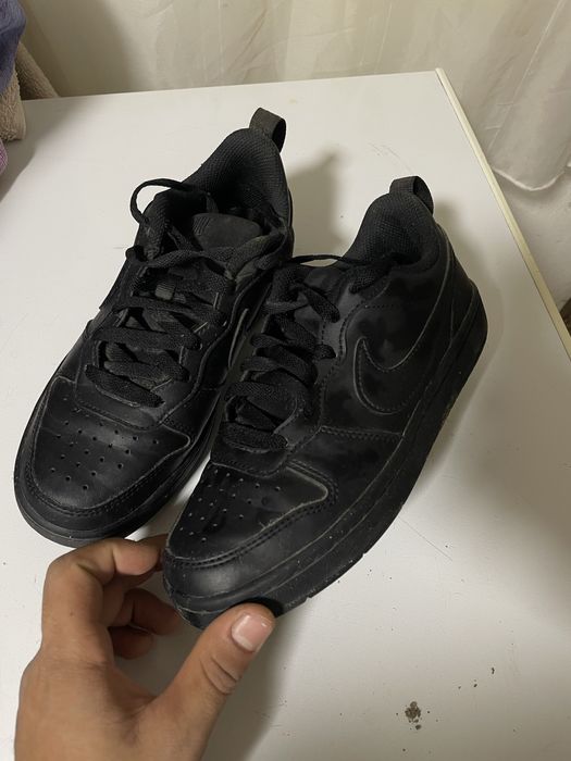 vand nike court borough low,impecabili.