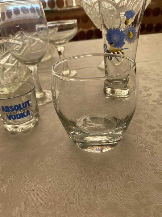 Продам посуду, вазы, фужеры, рюмки