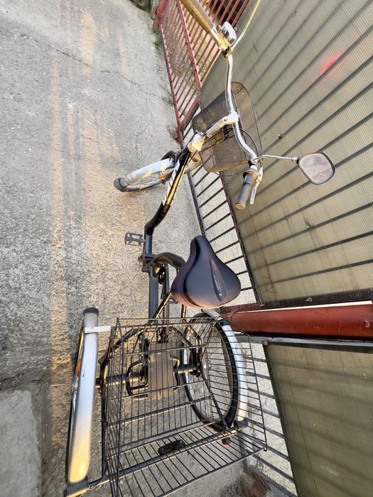 Tricicleta MIFA de vanzare.