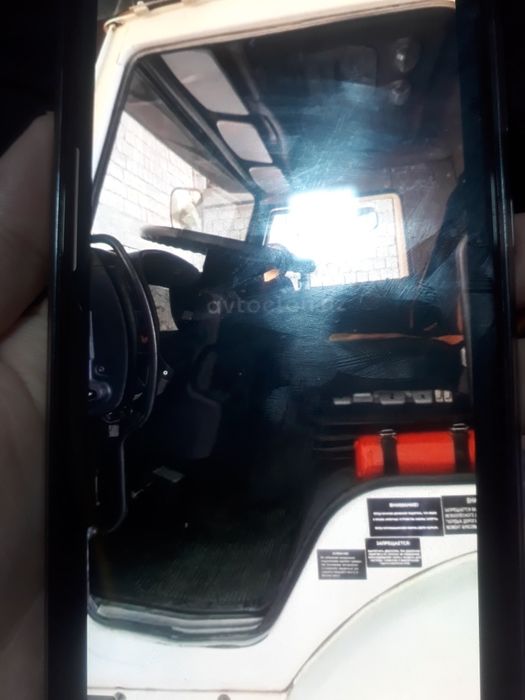 Kamaz sotiladi yangi
