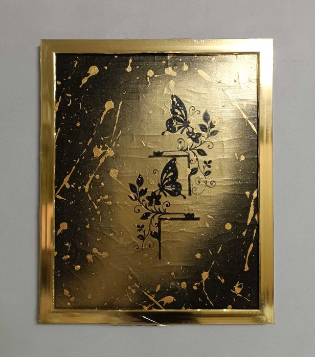 В наличии интерьерная  картина