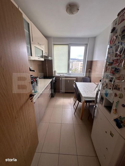 Apartament 3 camere, semidecomandat, 54 mp, balcon, orientare sudica,