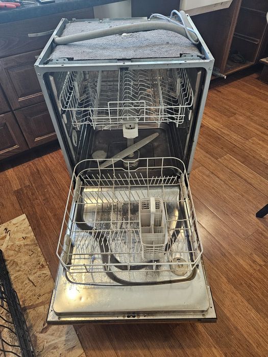 Съдомиялна машина френска Brandt 60 см