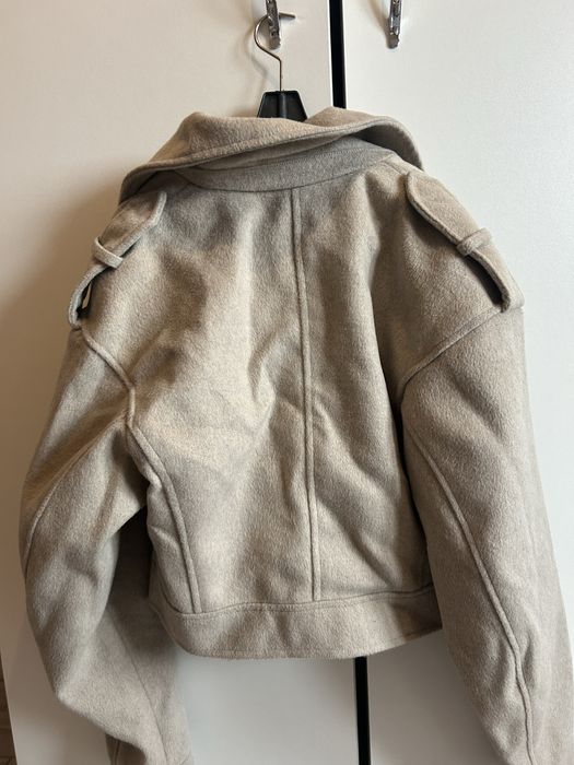 Бежова жилетка XS