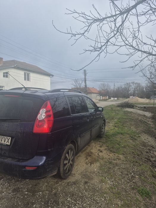 Mazda 5 2006 defective