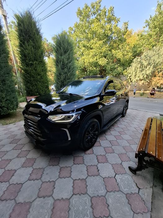 Tracker 2 Premier 2023