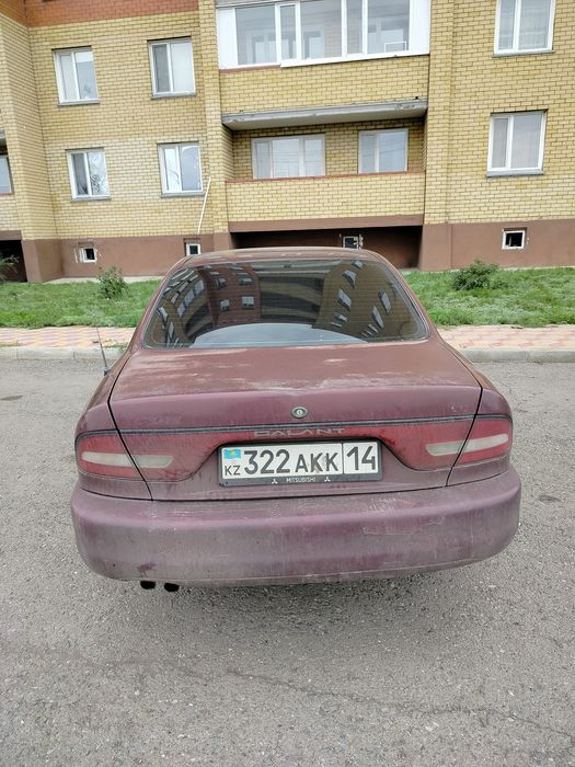 Митсубиси Галант 94-96 год