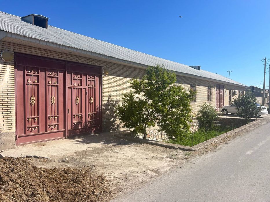16 sotoxli uchastka sotiladi