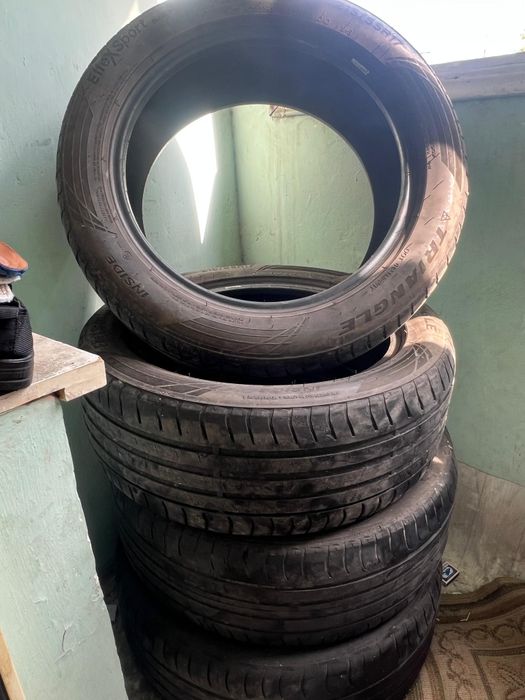 Летный шины 215/55/R17.
