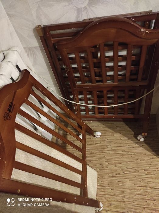 Детская кроватка