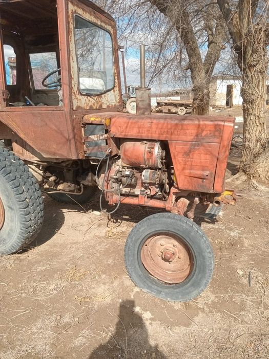 2 трактор косилкасымен сатылады