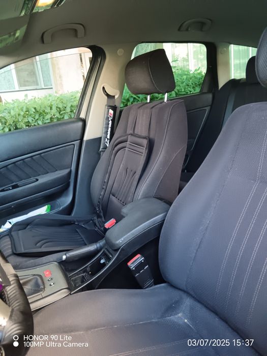 Vând Alfa Romeo 159