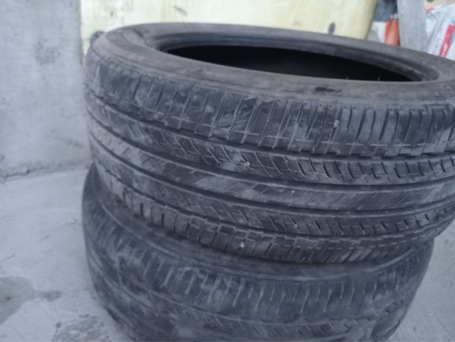 Шины  bridgestone состояние хорошее