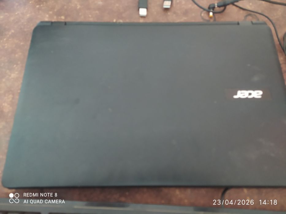 Acer notebook sotiladi