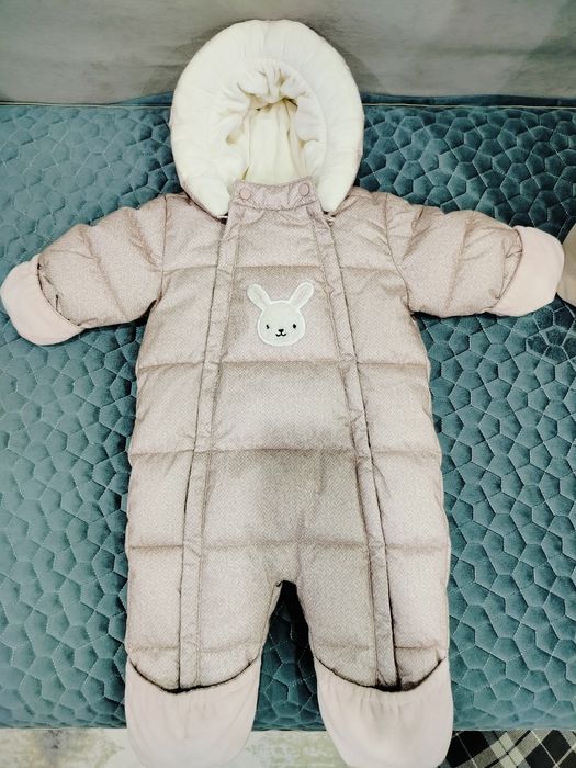 Продам комбинезон 74 размер