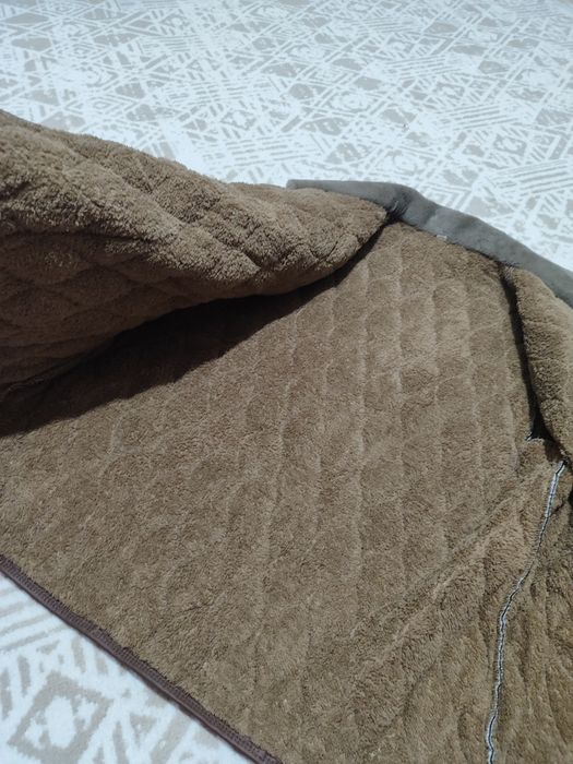 Коричневая куртка