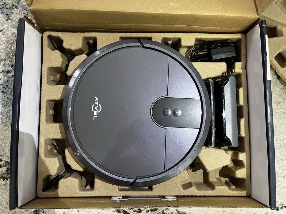 Продам робот пылесос(моющий)