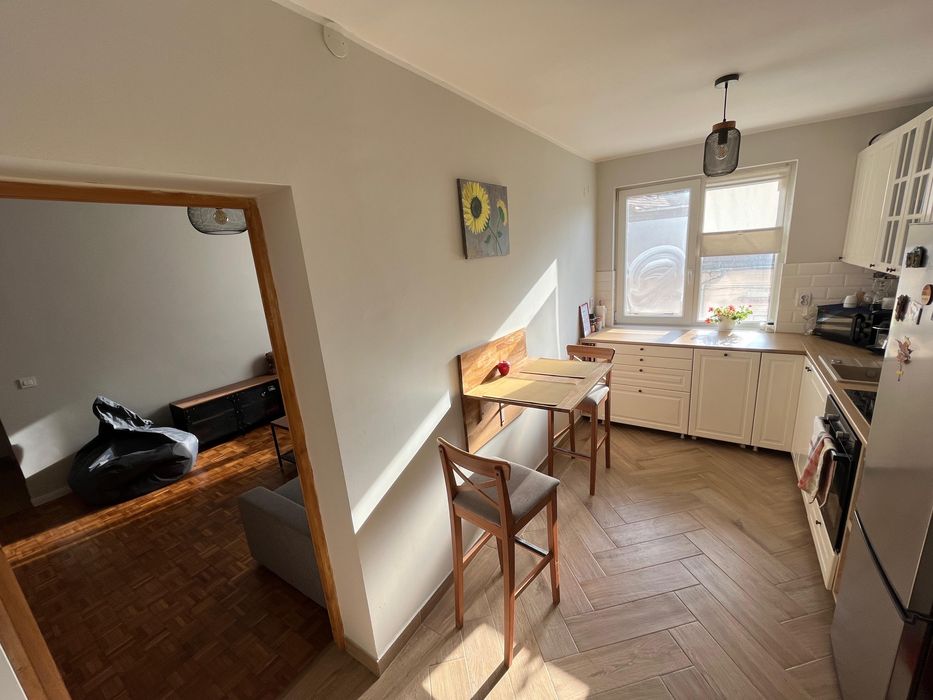 PF inchiriez Apt. 2 camere str. Anton Pann
