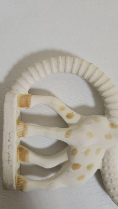 Софи жиравчето гъвкава гризалка.